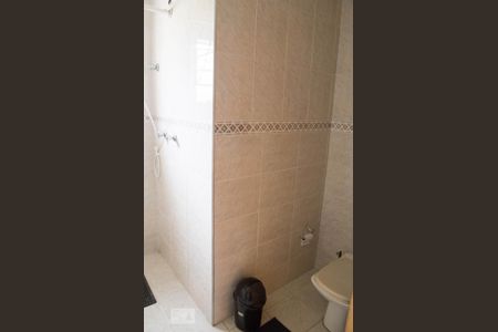 Casa à venda com 160m², 3 quartos e sem vaga Casa à venda com 160m², 3 quartos e sem vagaBanheiro Social