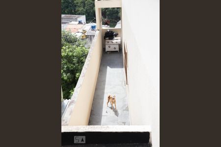 Casa à venda com 160m², 3 quartos e sem vaga Casa à venda com 160m², 3 quartos e sem vagaCorredor