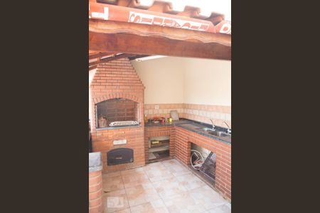 Casa à venda com 160m², 3 quartos e sem vaga Casa à venda com 160m², 3 quartos e sem vagaÁrea comum