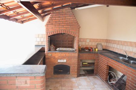 Casa à venda com 160m², 3 quartos e sem vaga Casa à venda com 160m², 3 quartos e sem vagaÁrea comum