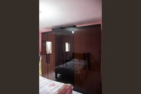 Suíte de casa à venda com 3 quartos, 160m² em Vila Palmeiras, São Paulo