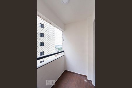 Varanda de apartamento para alugar com 3 quartos, 70m² em Vila Fachini, São Paulo