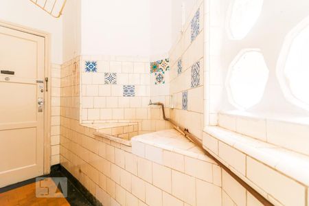 Apartamento para alugar com 94m², 3 quartos e 1 vagaÁrea de Serviço