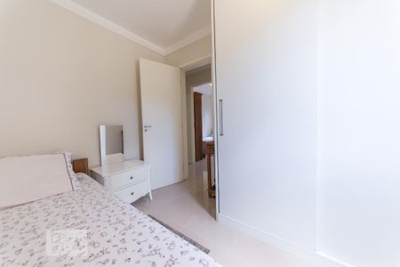 Apartamento à venda com 76m², 3 quartos e 2 vagas Apartamento à venda com 76m², 3 quartos e 2 vagasQuarto 2
