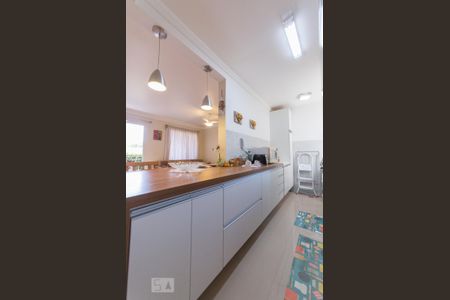 Apartamento à venda com 76m², 3 quartos e 2 vagas Apartamento à venda com 76m², 3 quartos e 2 vagasCozinha