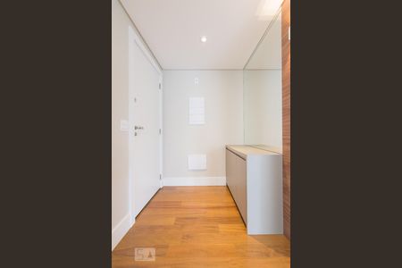 Entrada de apartamento à venda com 1 quarto, 62m² em Perdizes, São Paulo