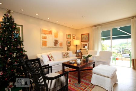 Sala de casa à venda com 3 quartos, 260m² em Pacaembu, São Paulo