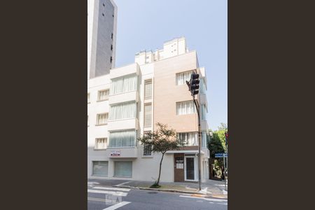 Apartamento para alugar com 91m², 2 quartos e sem vagaFachada