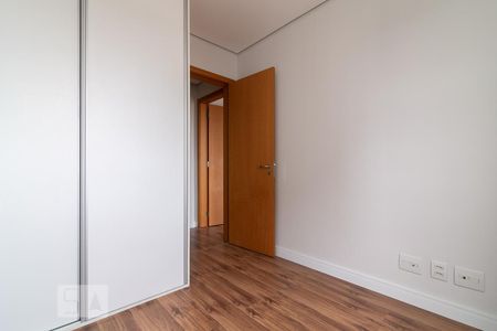 Quarto 1 de apartamento para alugar com 2 quartos, 56m² em Vila Dom Pedro I, São Paulo
