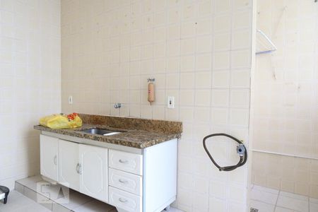 Cozinha de apartamento à venda com 2 quartos, 58m² em Jardim Messina, Jundiaí