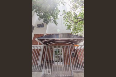Apartamento para alugar com 55m², 2 quartos e sem vagaFachada
