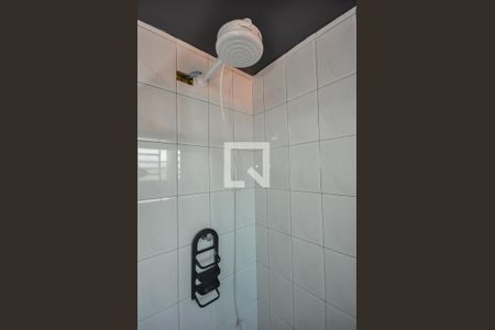 Casa para alugar com 300m², 6 quartos e 3 vagasChuveiro 2 do Banheiro da Casa 2