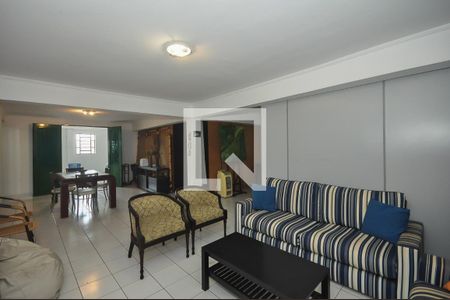 Casa para alugar com 300m², 6 quartos e 3 vagasSala da Casa 2