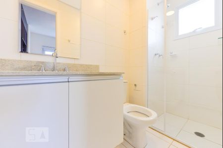 Banheiro de apartamento para alugar com 1 quarto, 42m² em Pinheiros, São Paulo