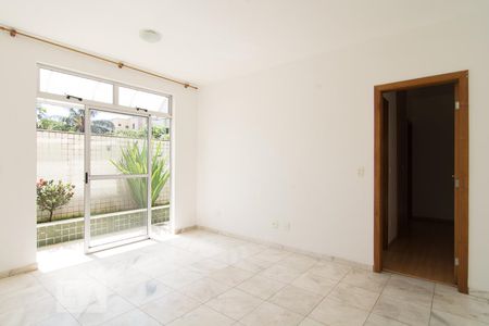 Sala  de apartamento para alugar com 3 quartos, 120m² em Santo Antônio, Belo Horizonte