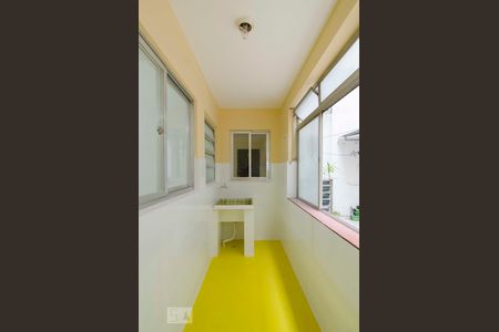 Apartamento para alugar com 100m², 2 quartos e sem vagaLavanderia