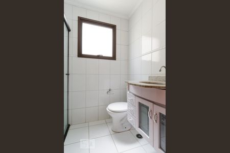 Banheiro de apartamento para alugar com 3 quartos, 64m² em Nova Petrópolis, São Bernardo do Campo