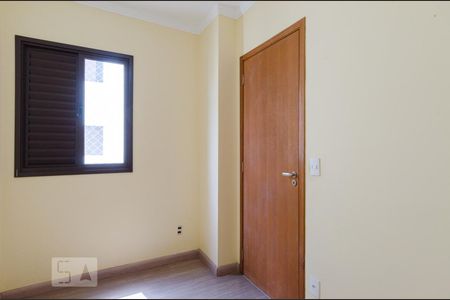 Quarto 1 de apartamento para alugar com 3 quartos, 64m² em Nova Petrópolis, São Bernardo do Campo