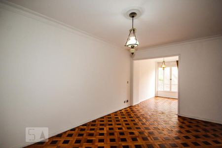 Apartamento para alugar com 135m², 3 quartos e 1 vagaSala