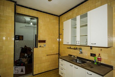 Apartamento para alugar com 135m², 3 quartos e 1 vagaCozinha