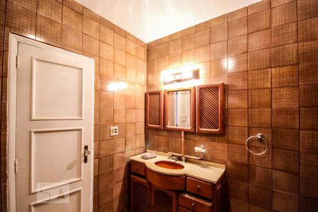 Apartamento para alugar com 135m², 3 quartos e 1 vagaBanheiro 2