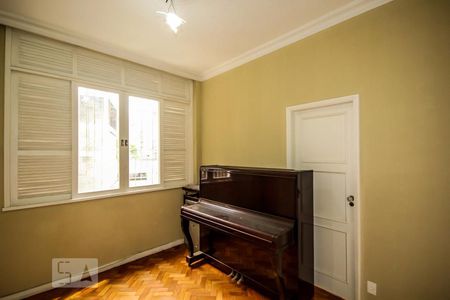 Apartamento para alugar com 135m², 3 quartos e 1 vagaQuarto 2