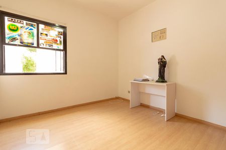 Casa à venda com 110m², 4 quartos e 1 vaga Casa à venda com 110m², 4 quartos e 1 vagaDormitório