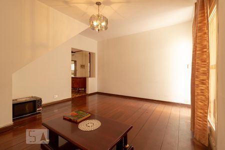 Sala de casa à venda com 4 quartos, 110m² em Santo Amaro, São Paulo