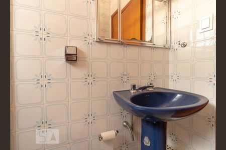 Banheiro suíte 1 de casa à venda com 4 quartos, 110m² em Santo Amaro, São Paulo