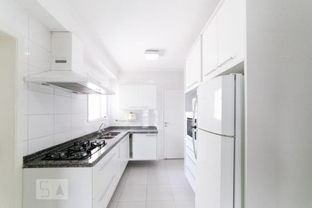 Apartamento à venda com 130m², 3 quartos e 3 vagas Apartamento à venda com 130m², 3 quartos e 3 vagasCozinha