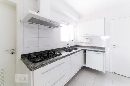 Apartamento à venda com 130m², 3 quartos e 3 vagas Apartamento à venda com 130m², 3 quartos e 3 vagasCozinha