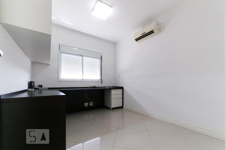Apartamento à venda com 130m², 3 quartos e 3 vagas Apartamento à venda com 130m², 3 quartos e 3 vagasSuíte 3