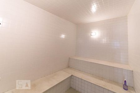 Apartamento à venda com 130m², 3 quartos e 3 vagas Apartamento à venda com 130m², 3 quartos e 3 vagasSauna