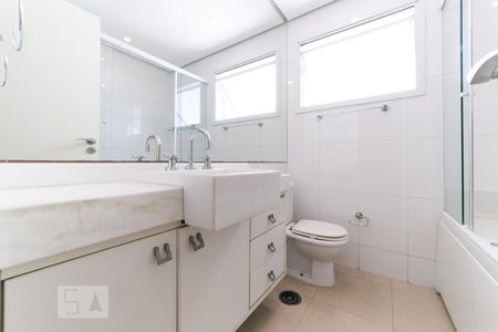 Apartamento à venda com 130m², 3 quartos e 3 vagas Apartamento à venda com 130m², 3 quartos e 3 vagasSuíte 1