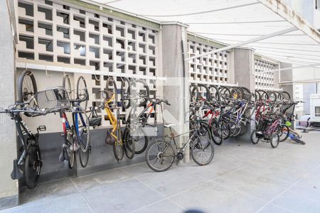 Apartamento para alugar com 120m², 2 quartos e 1 vaga Apartamento para alugar com 120m², 2 quartos e 1 vagaBicicletário