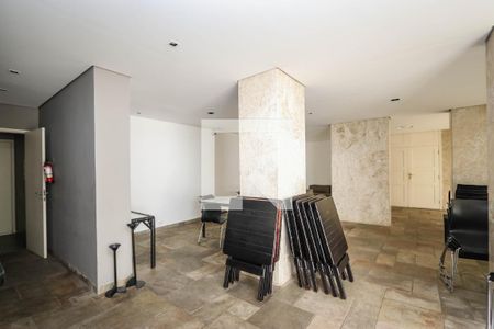 Apartamento para alugar com 120m², 2 quartos e 1 vaga Apartamento para alugar com 120m², 2 quartos e 1 vagaÁrea comum - Salão de festas