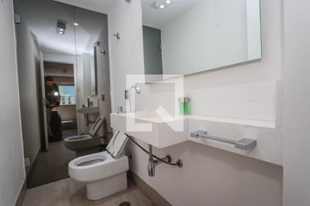 Apartamento para alugar com 120m², 2 quartos e 1 vaga Apartamento para alugar com 120m², 2 quartos e 1 vagaBanheiro 2