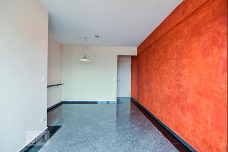 Sala de apartamento para alugar com 2 quartos, 64m² em Campo Belo, São Paulo
