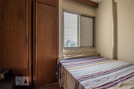 Quarto 1 de apartamento para alugar com 2 quartos, 70m² em Brooklin Paulista, São Paulo