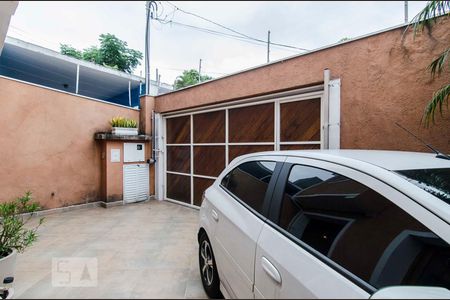 Garagem de casa à venda com 3 quartos, 200m² em Jardim São Paulo(zona Norte), São Paulo
