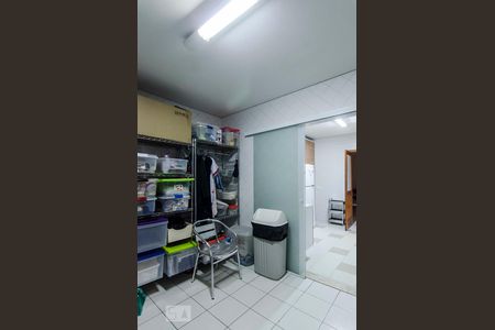 Casa à venda com 200m², 3 quartos e 2 vagasLavanderia