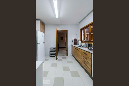 Casa à venda com 200m², 3 quartos e 2 vagasCozinha