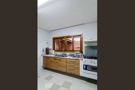 Casa à venda com 200m², 3 quartos e 2 vagasCozinha