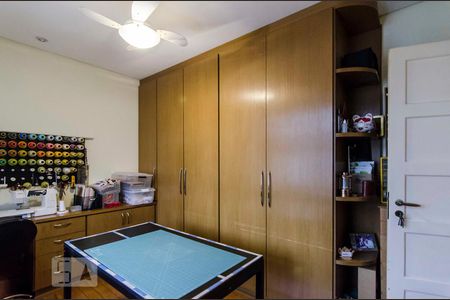 Casa à venda com 200m², 3 quartos e 2 vagasQuarto 1