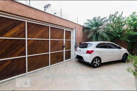 Garagem de casa à venda com 3 quartos, 200m² em Jardim São Paulo(zona Norte), São Paulo