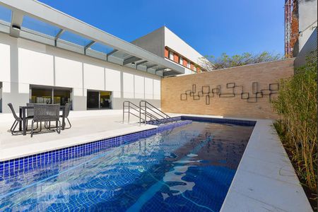 Apartamento para alugar com 44m², 1 quarto e 1 vagaPiscina