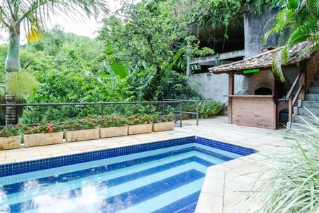 Casa à venda com 350m², 4 quartos e 2 vagas Casa à venda com 350m², 4 quartos e 2 vagasPiscina - Andar (-4)