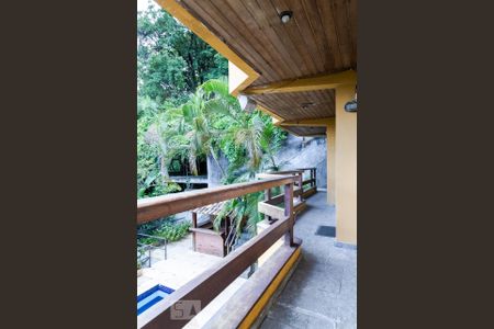 Casa à venda com 350m², 4 quartos e 2 vagas Casa à venda com 350m², 4 quartos e 2 vagasVaranda - Andar (-3)