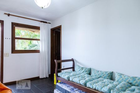 Casa à venda com 350m², 4 quartos e 2 vagas Casa à venda com 350m², 4 quartos e 2 vagasSala - Andar (-3)