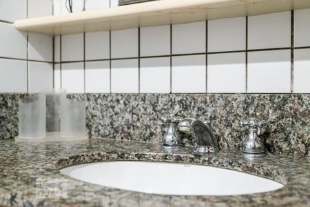 Casa à venda com 350m², 4 quartos e 2 vagas Casa à venda com 350m², 4 quartos e 2 vagasBanheiro - Suíte - Andar (-3)